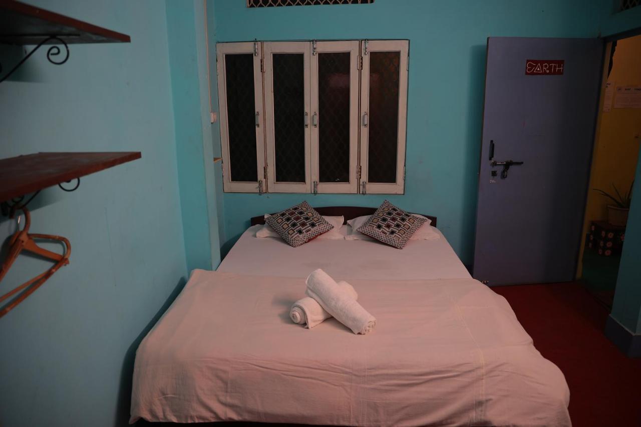 Good Vibes Hostel Varanasi Exterior photo