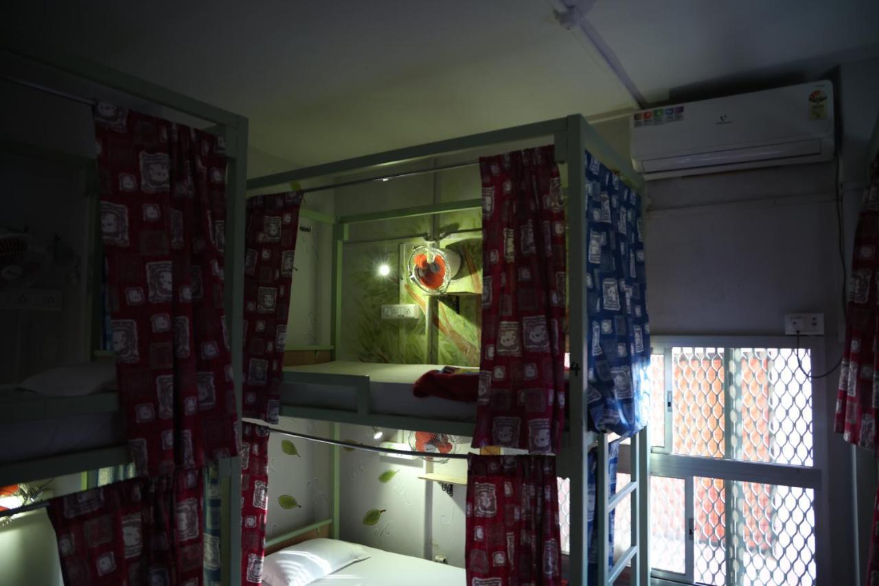 Good Vibes Hostel Varanasi Exterior photo